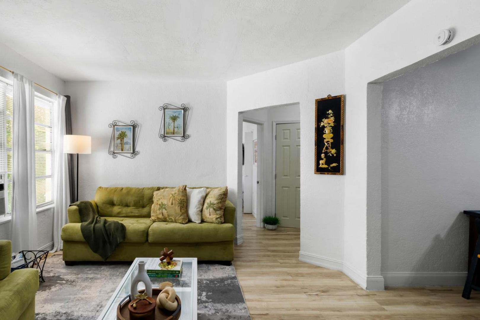 Brickell Stay: Near Downtown Pet-friendly * Miami